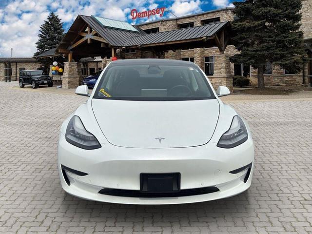 Photo of 2020 Pearl White Multi-Coat Tesla Model 3