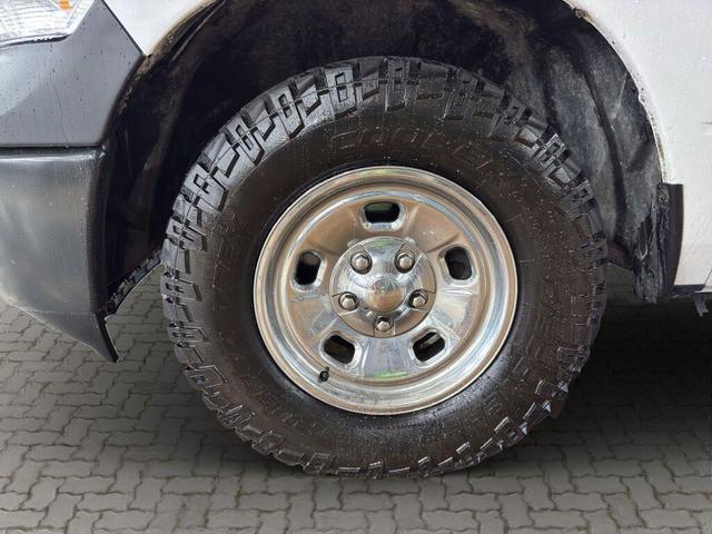 Photo of 2022 Bright White Clearcoat RAM 1500