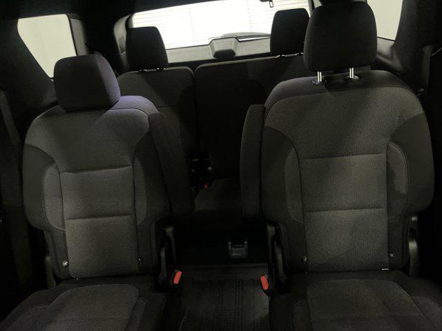 Photo of 2022 Silver Sage Metallic Chevrolet Traverse