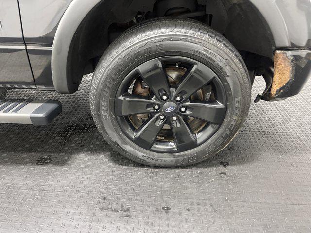 Photo of 2012 Tuxedo Black Metallic Ford F-150