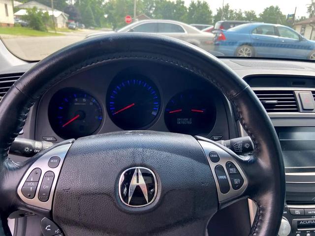 Photo of 2004 Satin Silver Metallic Acura TL