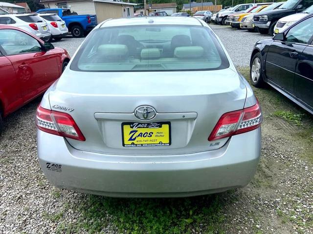 Photo of 2010 Classic Silver Metallic Toyota Camry