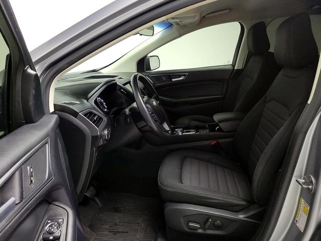 Photo of 2020 Silver Ford Edge