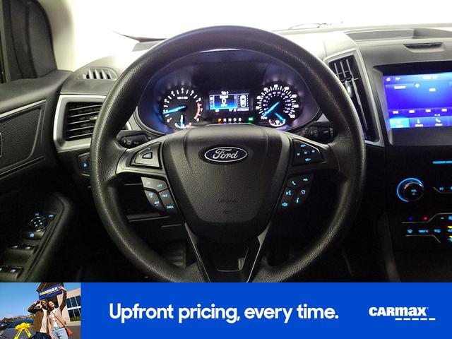 Photo of 2020 Silver Ford Edge