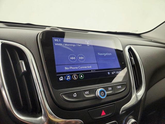 Photo of 2020 White Chevrolet Equinox
