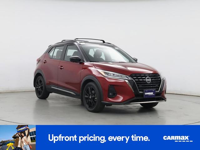 Photo of 2022 Red Nissan Kicks