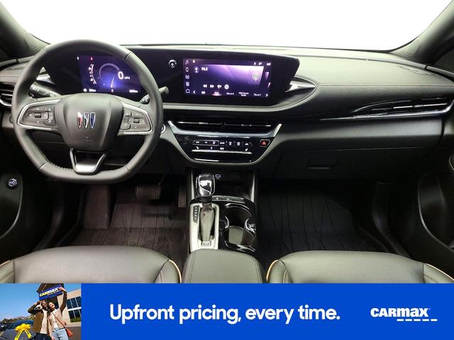 Photo of 2024 Black Buick Envista