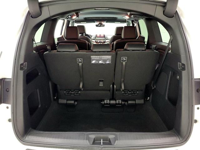 Photo of 2025 White Honda Odyssey