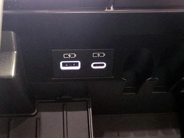 Photo of 2025 Black Toyota Tundra