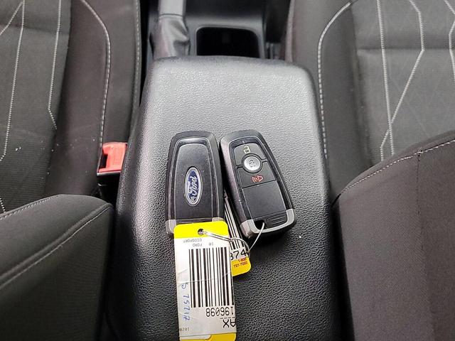 Photo of 2018 Blue Ford EcoSport