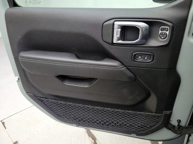 Photo of 2023 Green Jeep Wrangler 4xe