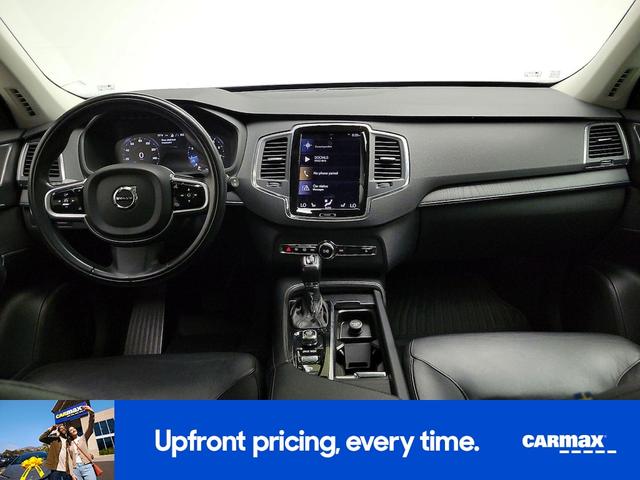 Photo of 2020 Blue Volvo XC90