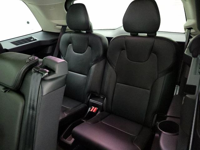Photo of 2020 Blue Volvo XC90