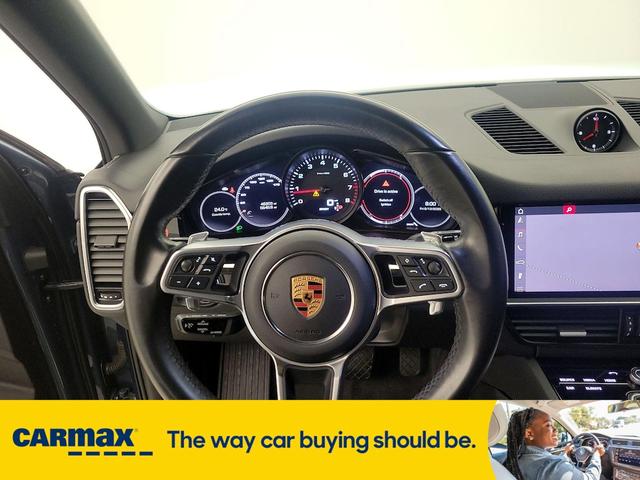 Photo of 2019 Blue Porsche Cayenne