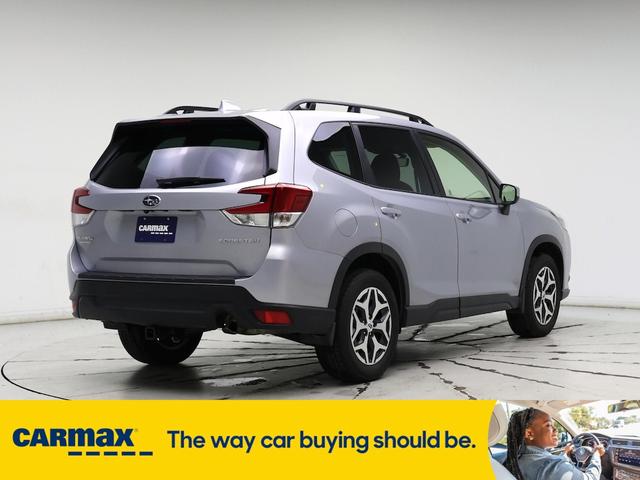 Photo of 2023 Silver Subaru Forester