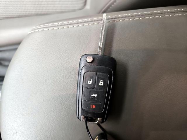 Photo of 2014 Silver Chevrolet Malibu