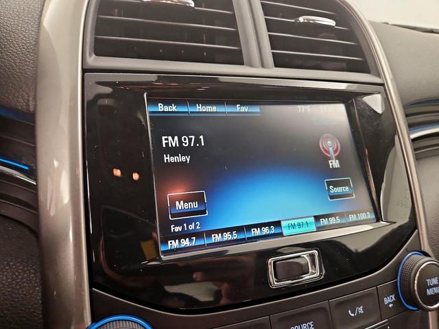 Photo of 2014 Silver Chevrolet Malibu