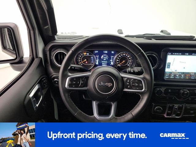 Photo of 2021 White Jeep Wrangler