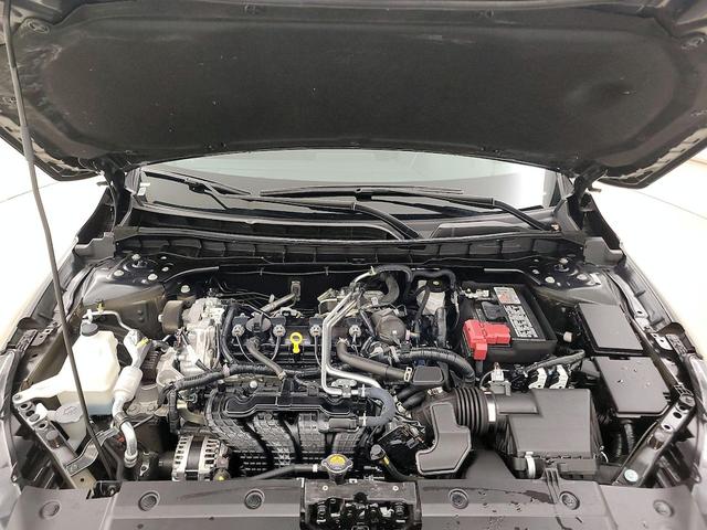 Photo of 2024 Black Nissan Altima