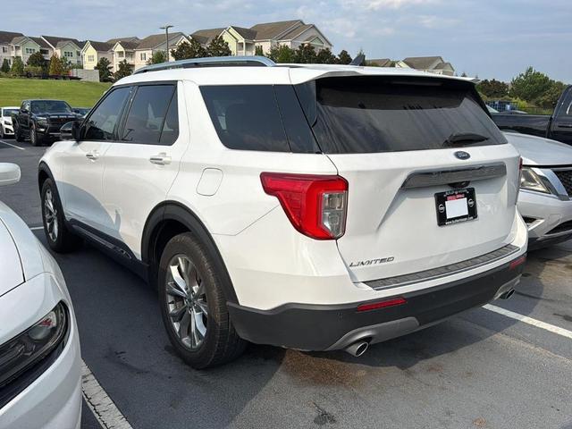 Photo of 2022 Oxford White Ford Explorer
