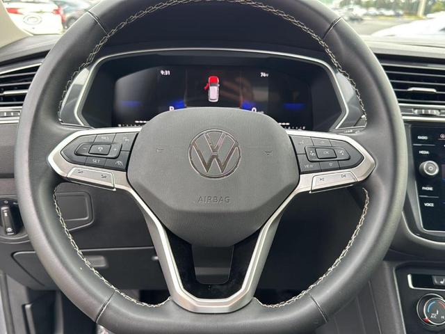Photo of 2024 Pyrite Silver Metallic Volkswagen Tiguan