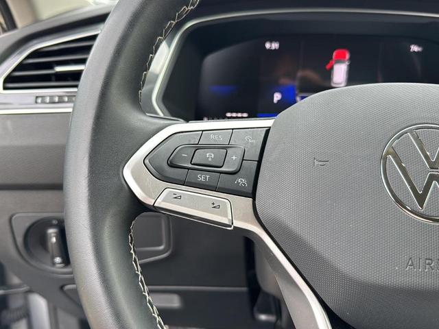 Photo of 2024 Pyrite Silver Metallic Volkswagen Tiguan