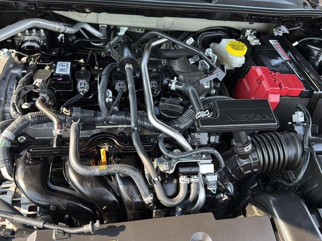 Photo of 2024 Black Nissan Sentra