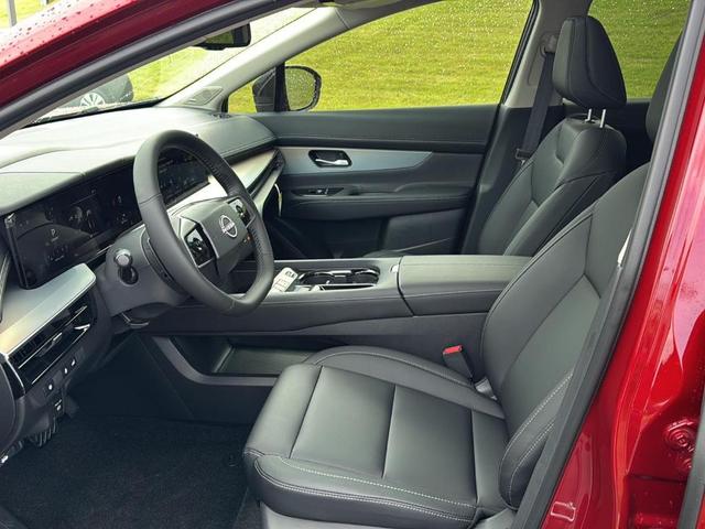 Photo of 2025 Scarlet Ember Nissan Murano