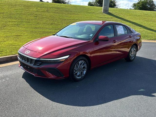 2024 Hyundai Elantra