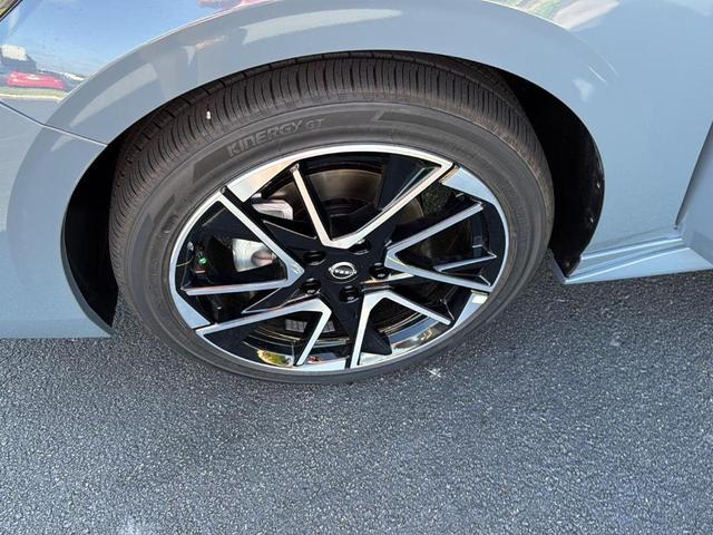 Photo of 2025 Atlantic Gray M Nissan Sentra