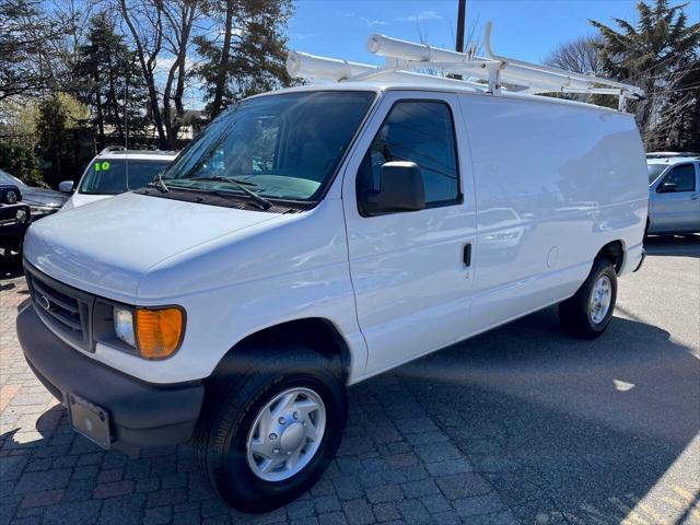 2004 Ford E350 Super Duty