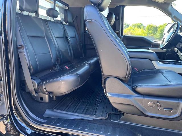 Photo of 2019 Agate Black Metallic Ford F-250