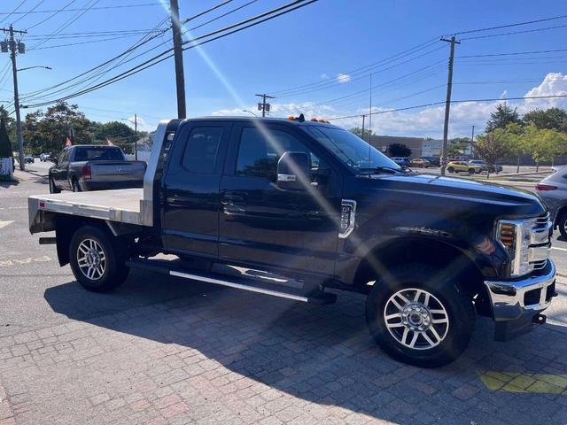 Photo of 2019 Agate Black Metallic Ford F-250