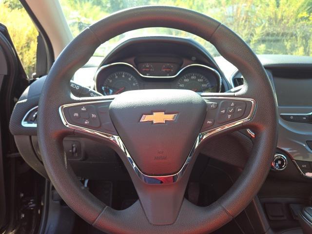 Photo of 2018 Mosaic Black Metallic Chevrolet Cruze