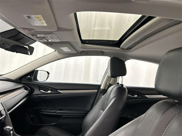 Photo of 2020 Crystal Black Pearl Honda Civic
