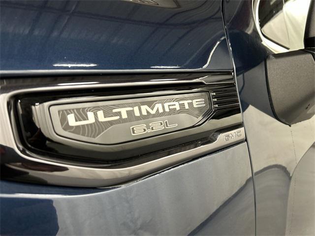 Photo of 2023 Pacific Blue Metallic GMC Sierra 1500
