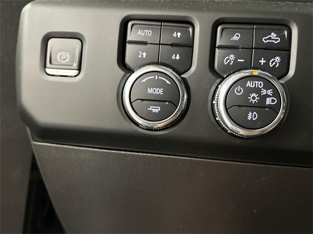 Photo of 2023 Pacific Blue Metallic GMC Sierra 1500