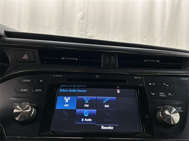 Photo of 2018 Sizzling Crimson Mica Toyota Avalon Hybrid