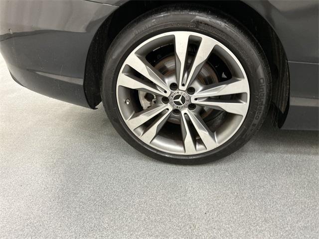 Photo of 2019 Black Mercedes-Benz C-Class
