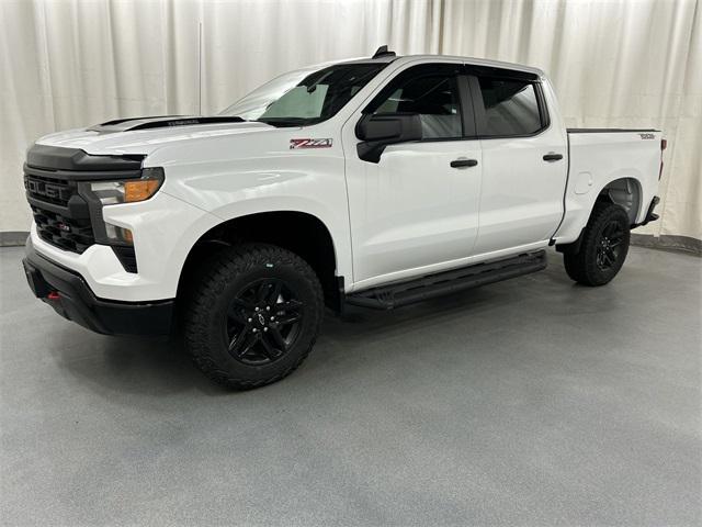 Photo of 2025 Summit White Chevrolet Silverado 1500