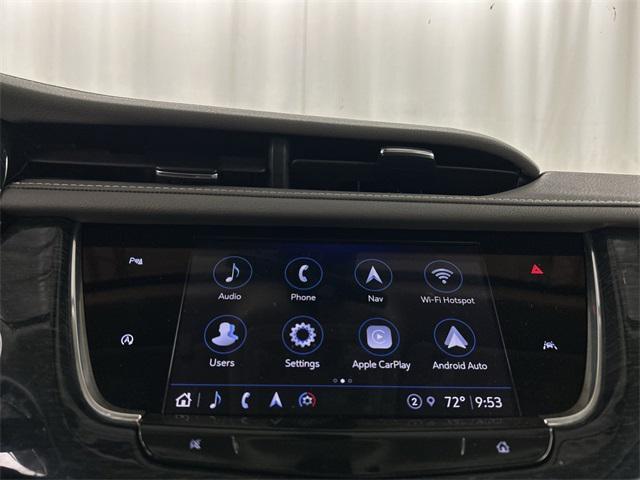 Photo of 2023 Crystal White Tricoat Cadillac XT6