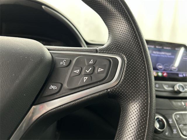 Photo of 2023 Summit White Chevrolet Malibu