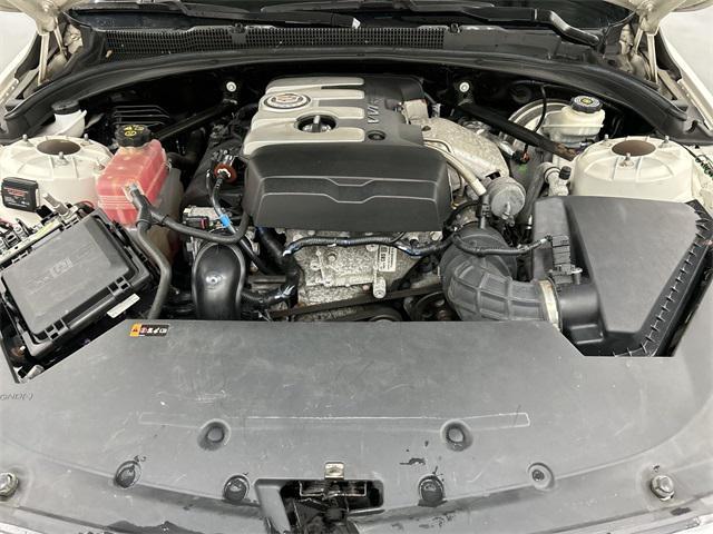 Photo of 2014 White Diamond Tricoat Cadillac ATS