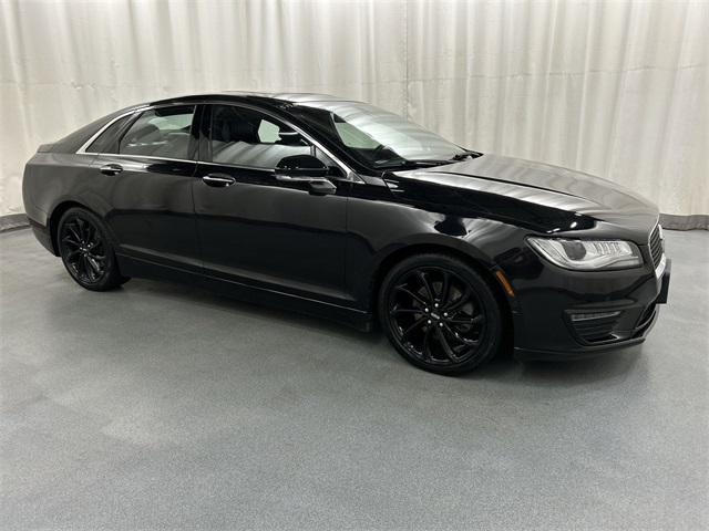 Photo of 2020 Infinite Black Metallic Lincoln MKZ