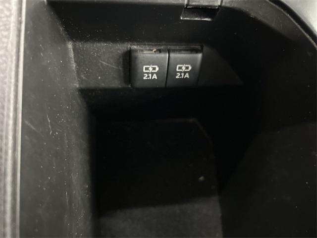 Photo of 2020 Wind Chill Pearl Toyota Camry