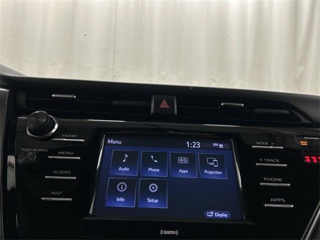 Photo of 2020 Wind Chill Pearl Toyota Camry