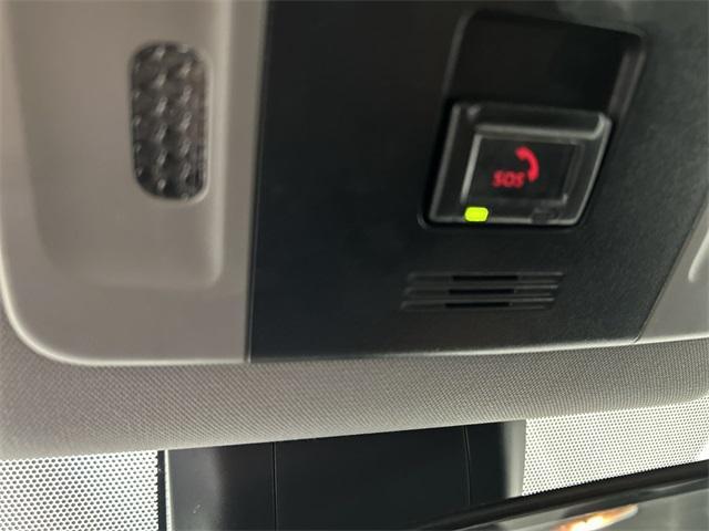 Photo of 2020 Wind Chill Pearl Toyota Camry