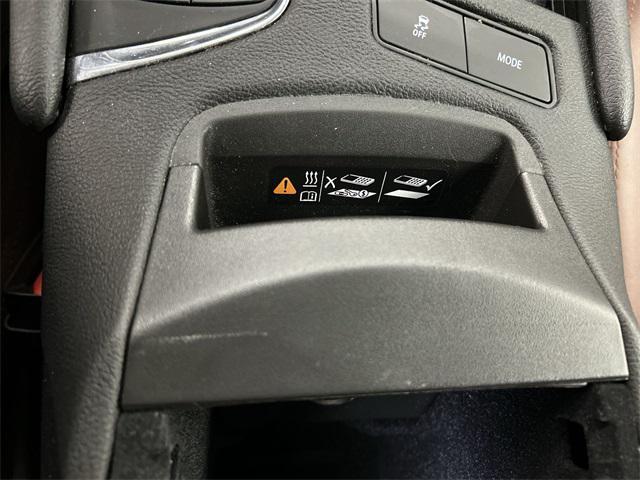 Photo of 2021 Gray Cadillac XT5