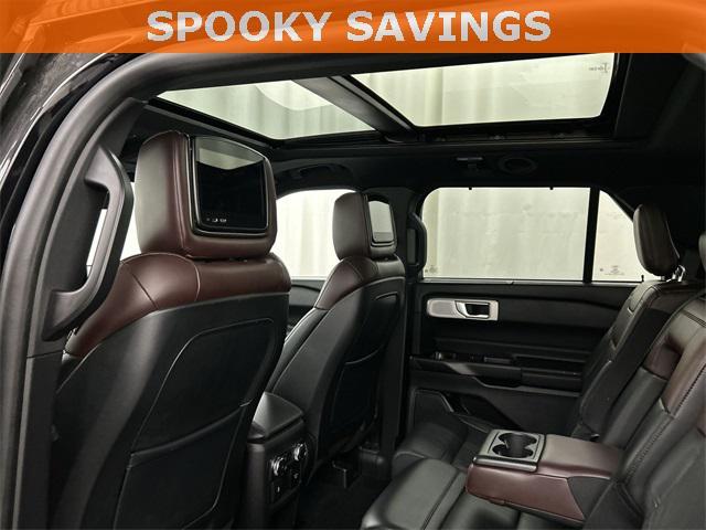 Photo of 2020 Agate Black Metallic Ford Explorer