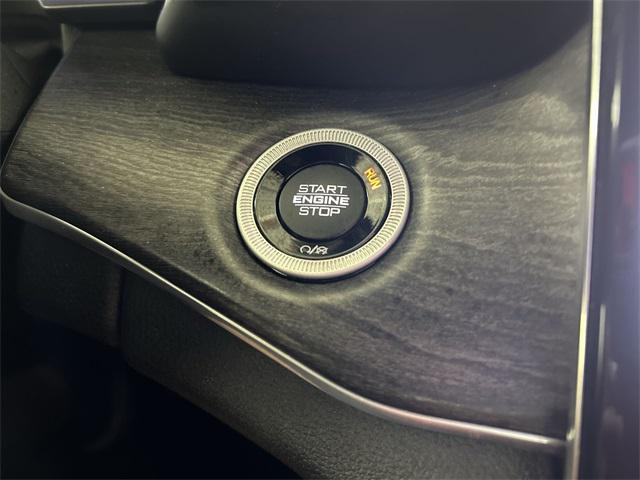 Photo of 2023 Baltic Gray Metallic Clearcoat Jeep Grand Cherokee